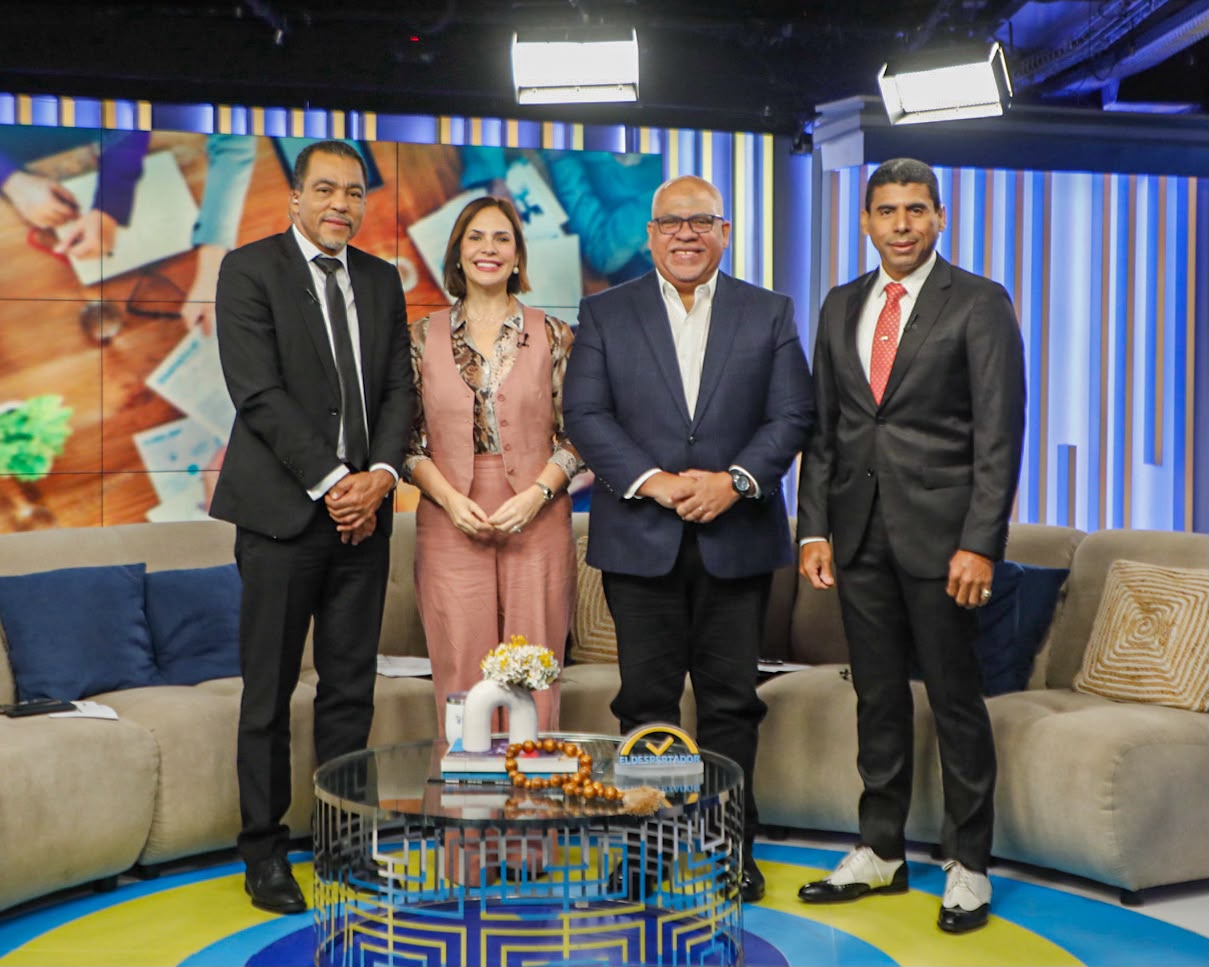 comunicadores del programa 