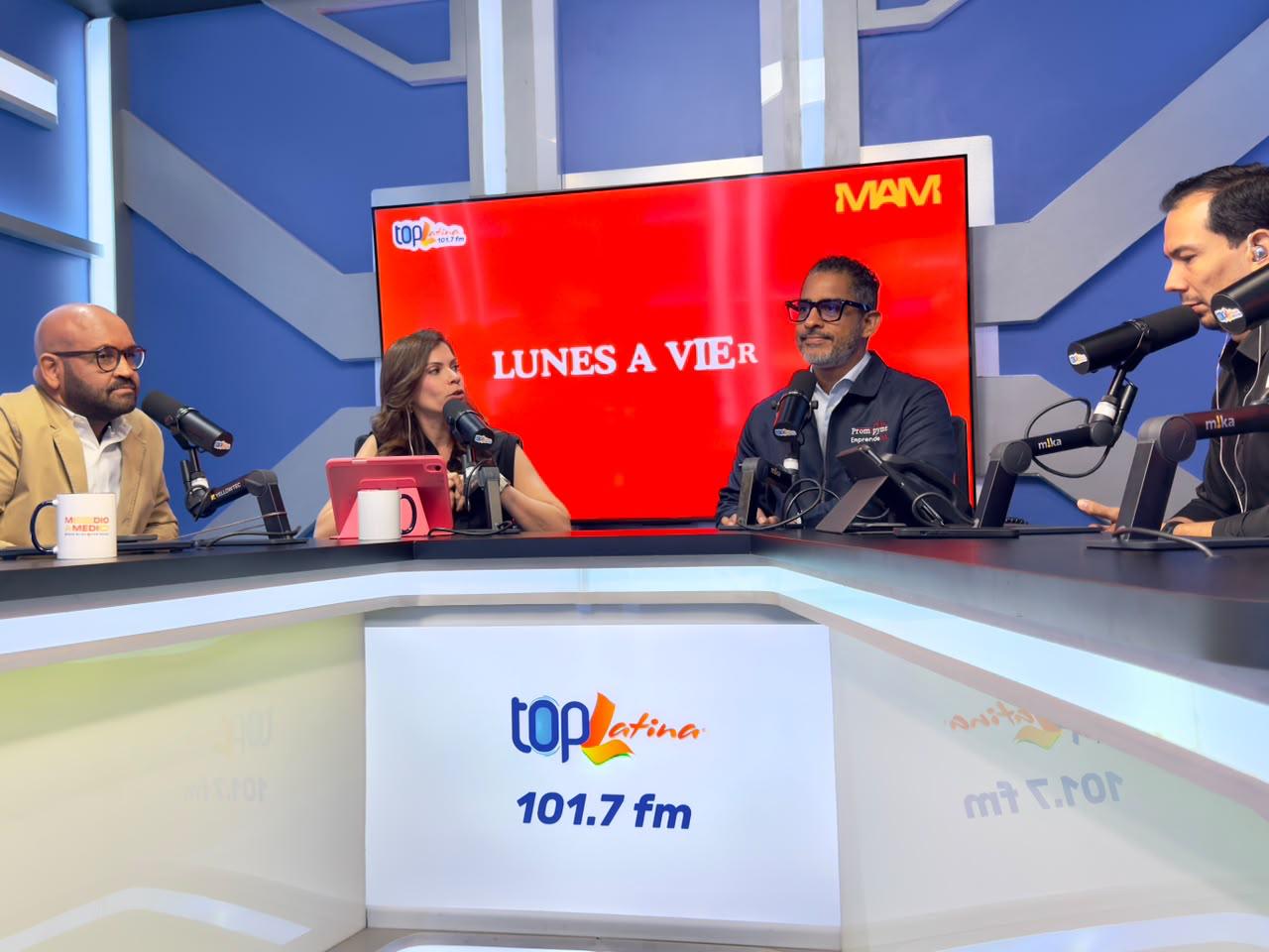 media tour Emprendelab